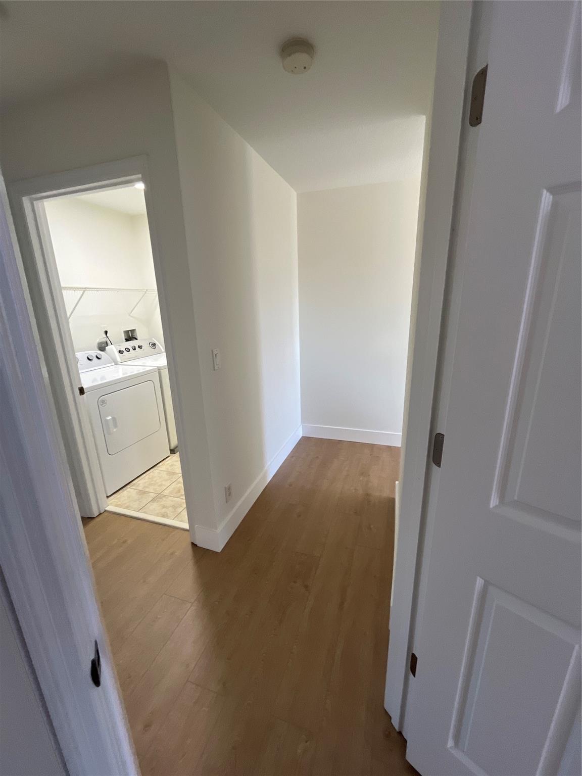 Cambridge Twnhms - Residential Lease