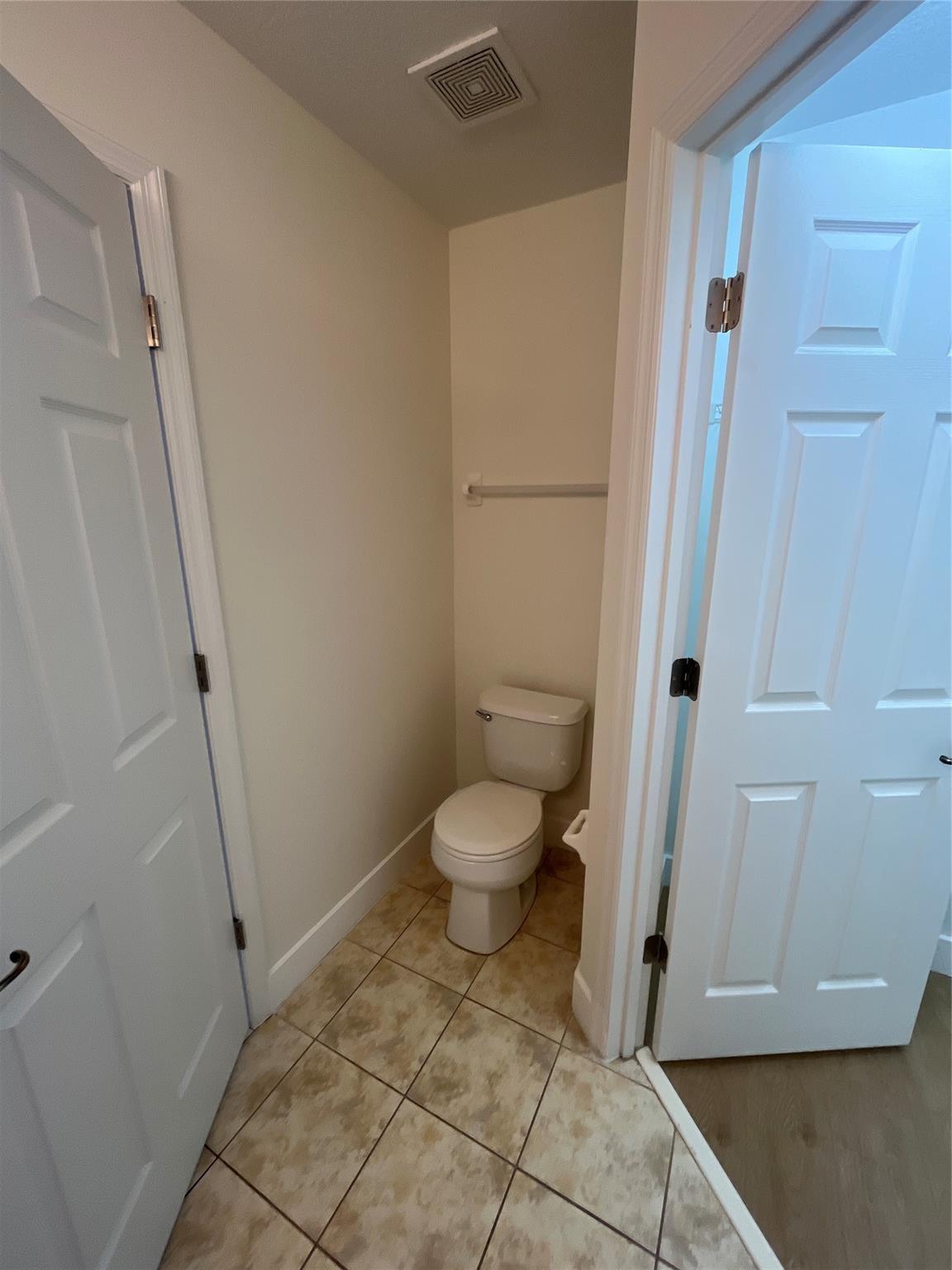 Cambridge Twnhms - Residential Lease