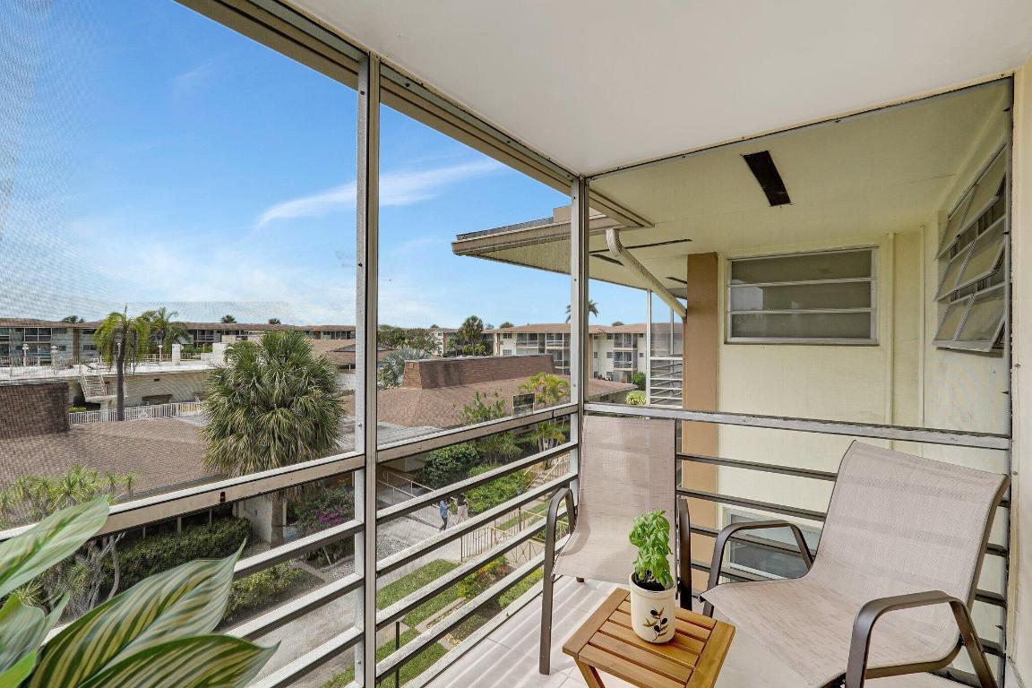 MAR-LEN GARDENS NO 12 CORP-CO-OP - Residential