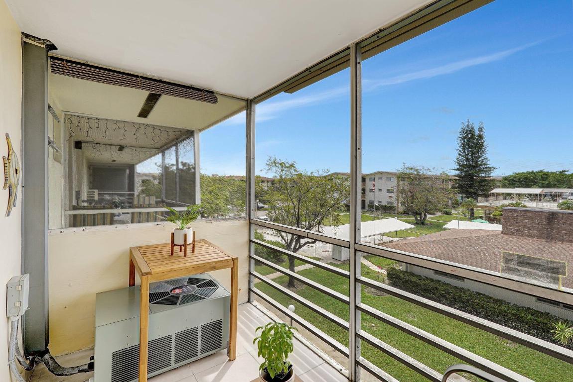 MAR-LEN GARDENS NO 12 CORP-CO-OP - Residential