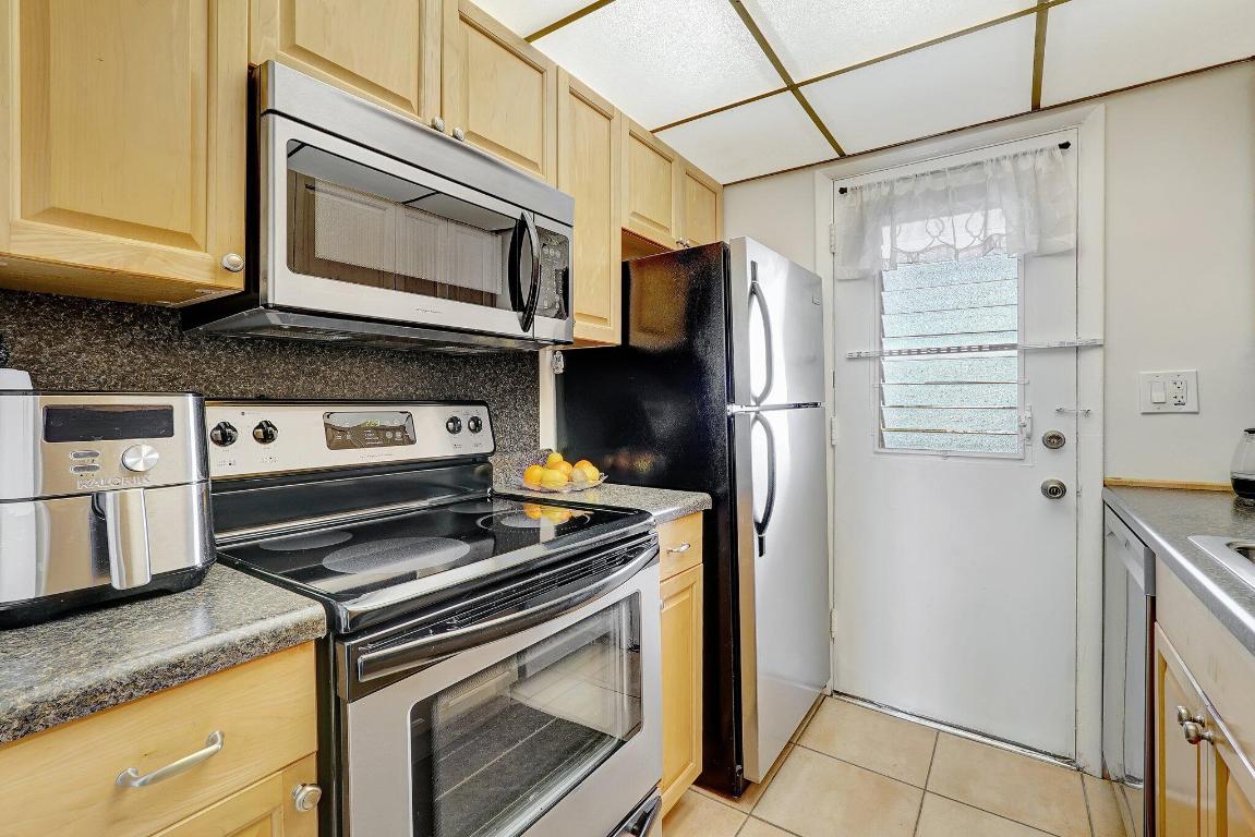 MAR-LEN GARDENS NO 12 CORP-CO-OP - Residential