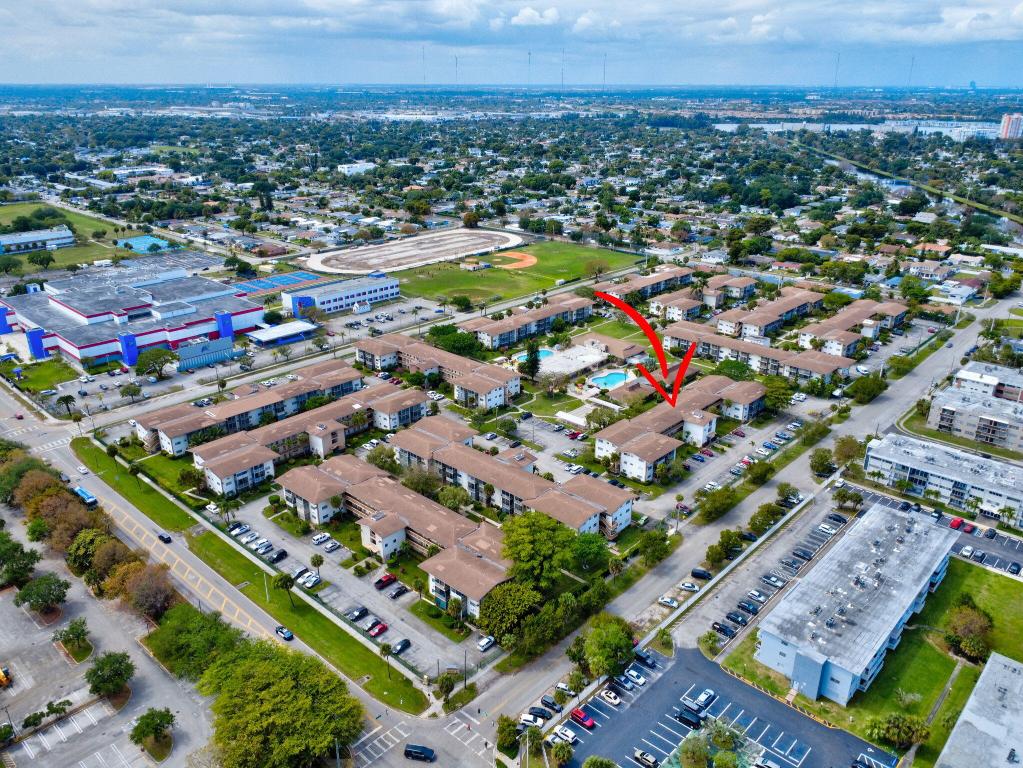 MAR-LEN GARDENS NO 12 CORP-CO-OP - Residential