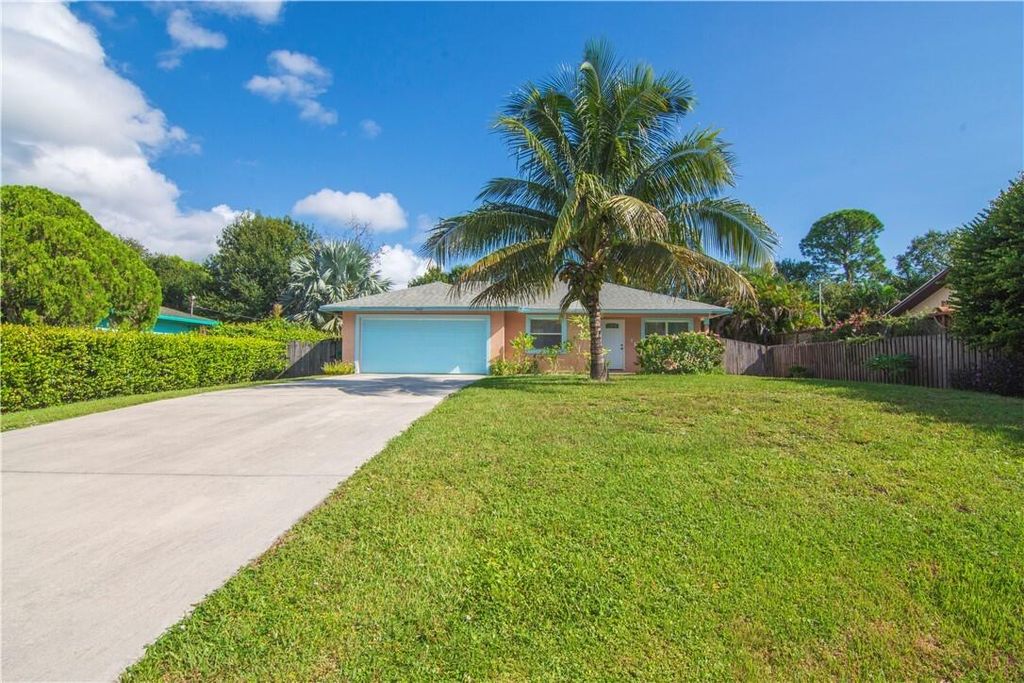 Photo of 7402 Coquina Avenue, Fort Pierce, FL 34951 (MLS # R11107550)