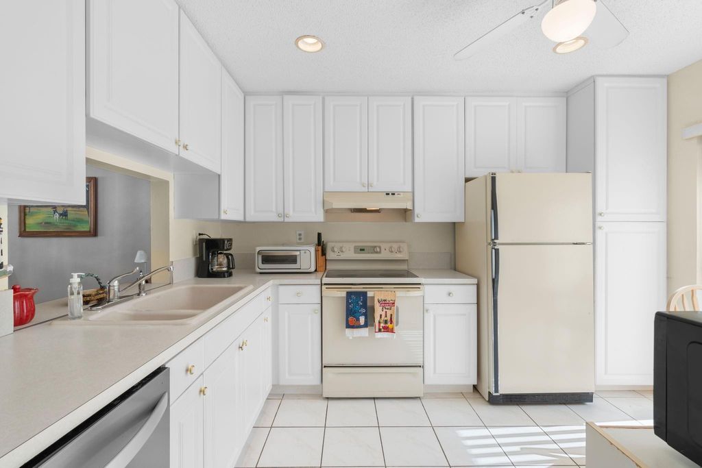 Photo of 791 Banks Road #130, Pompano Beach, FL 33063 (MLS # F10539812)