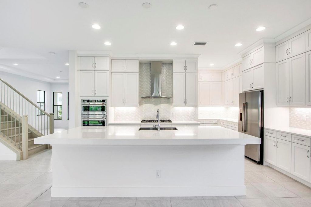 Photo of 13513 Artisan Circle, Palm Beach Gardens, FL 33418 (MLS # R10953354)