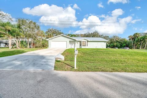 A home in Port St Lucie