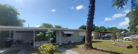 1795 Lauderdale Manor Dr Fort Lauderdale FL 33311