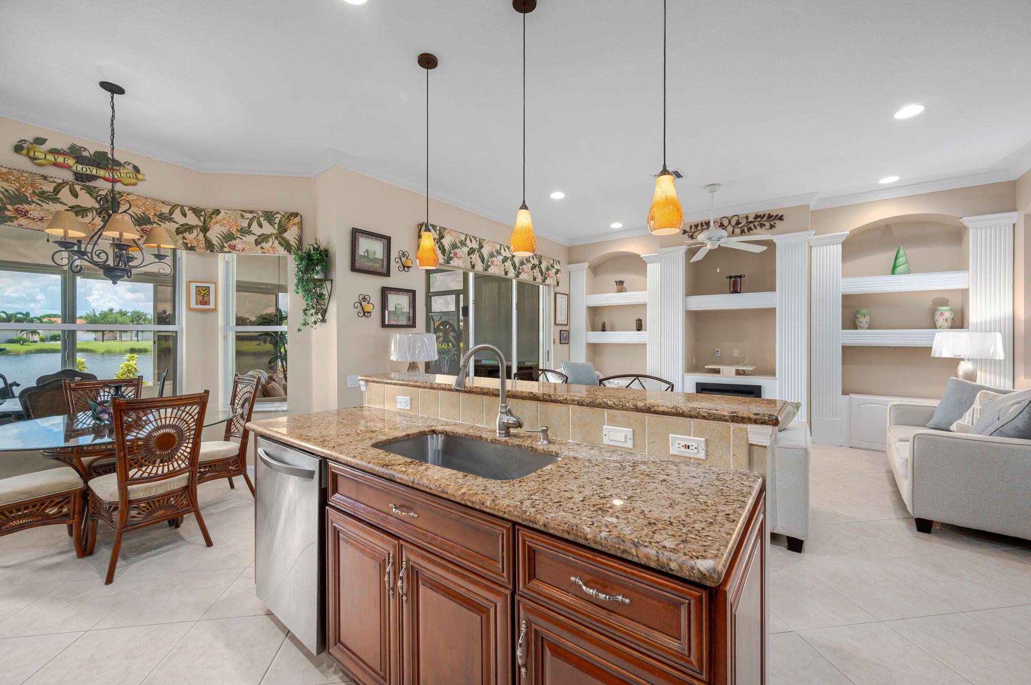 301 NW Clearview Court
