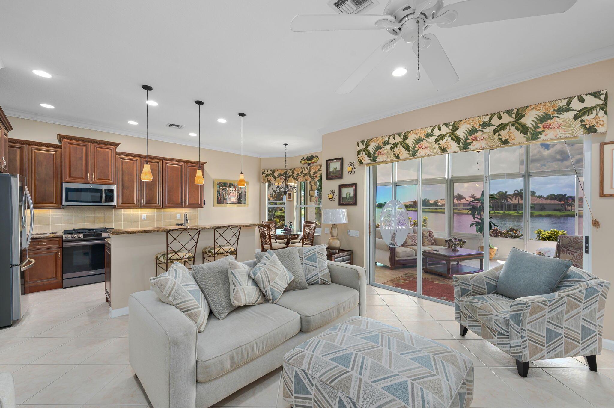 301 NW Clearview Court