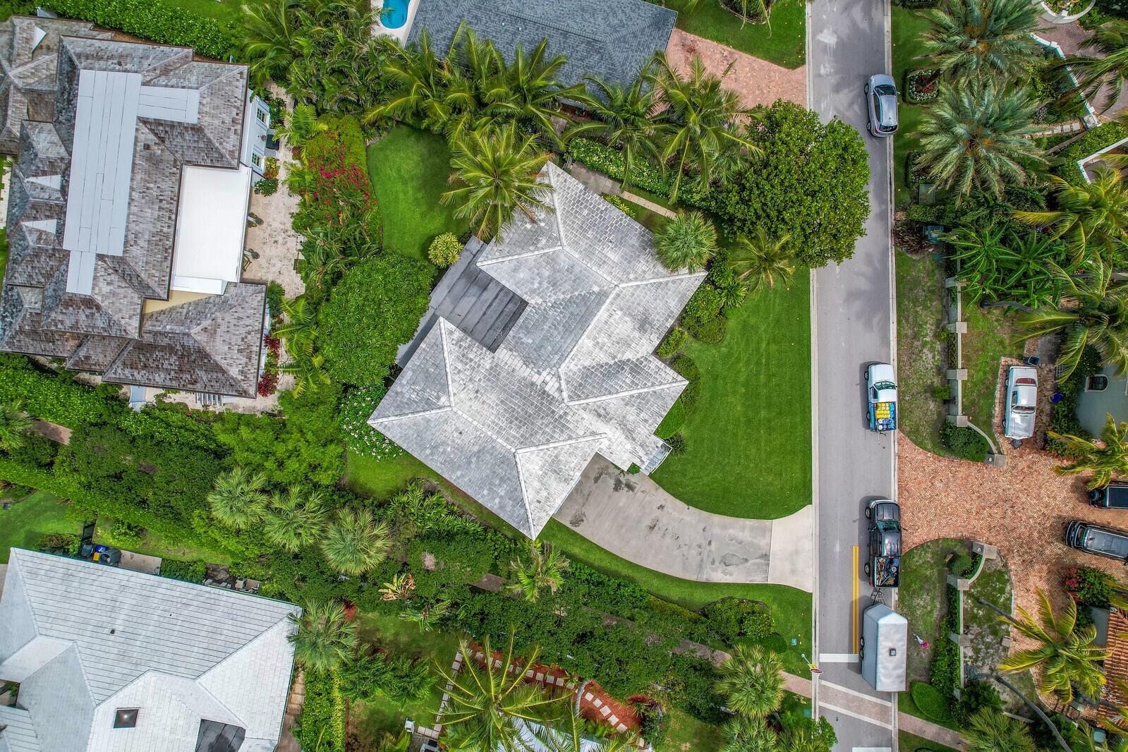 JUPITER INLET BEACH COLON - Residential