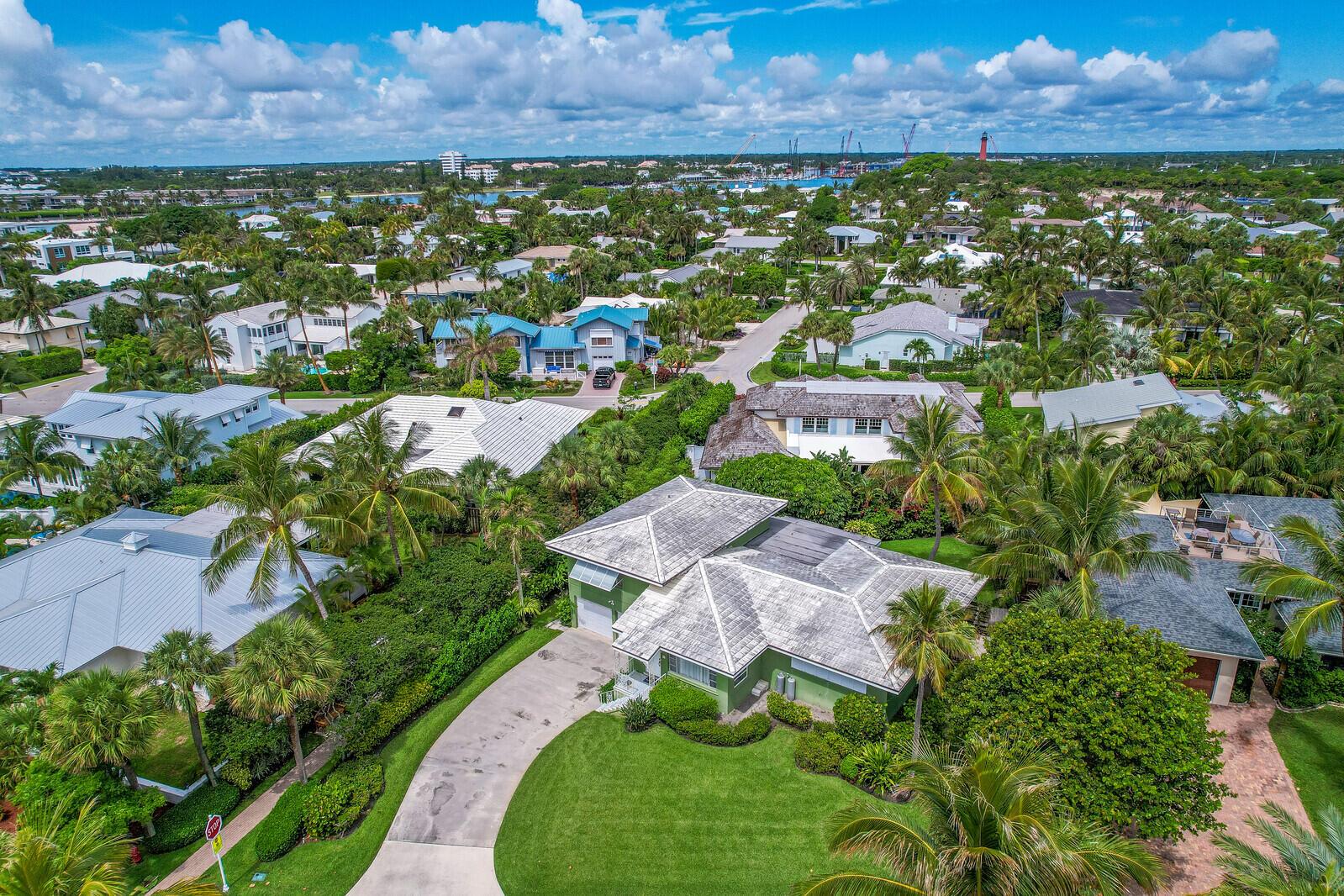 JUPITER INLET BEACH COLON - Residential