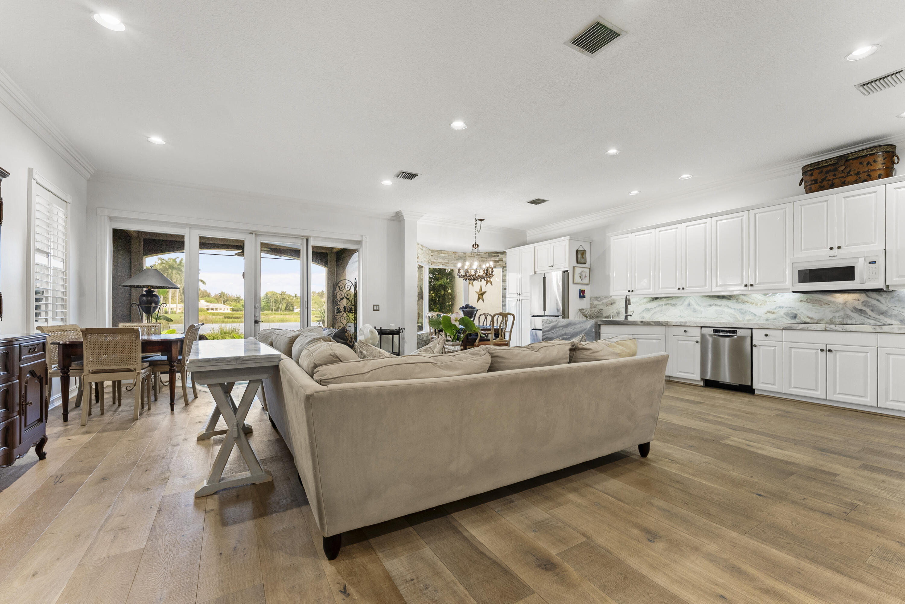 ESTUARY - Residential