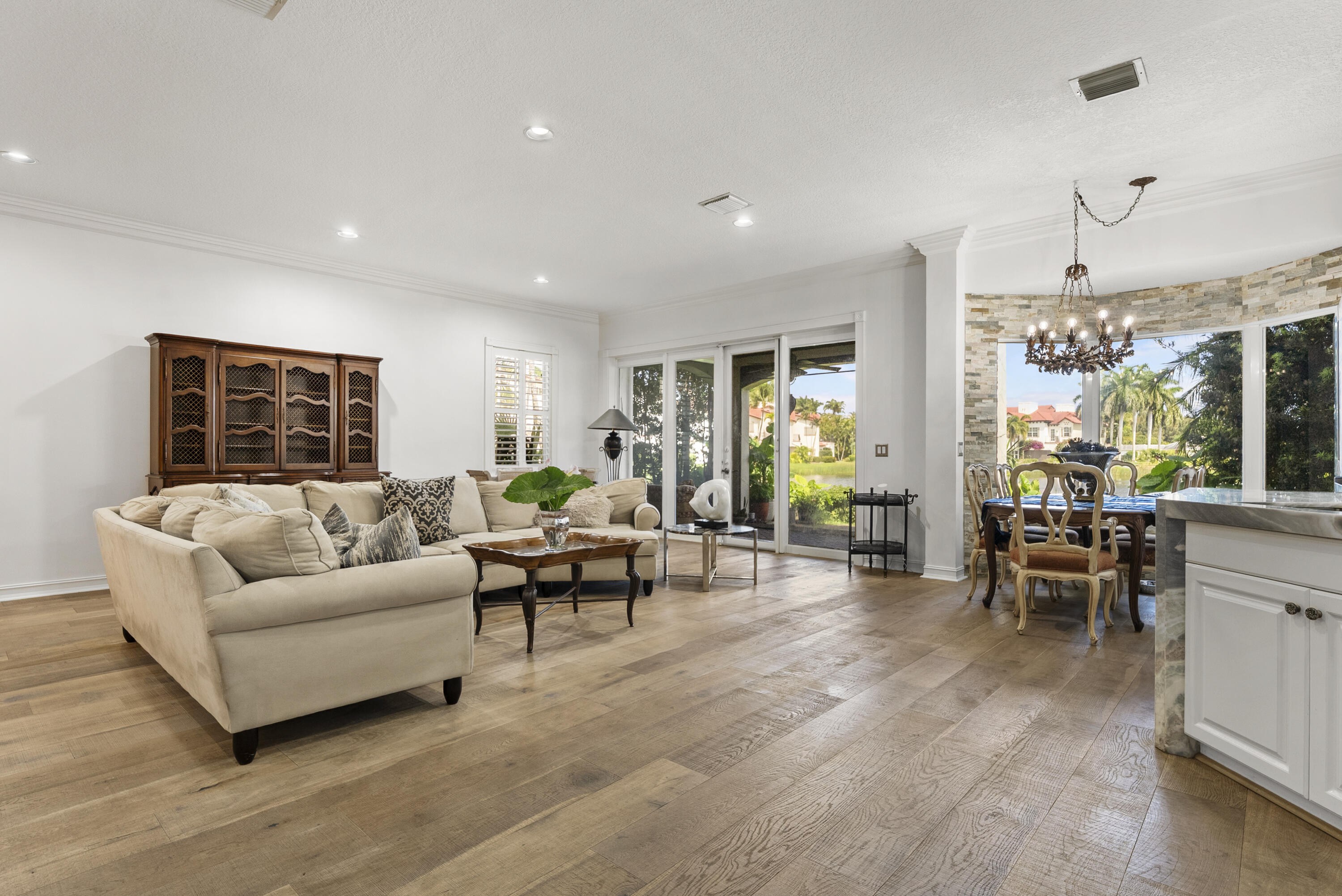 ESTUARY - Residential