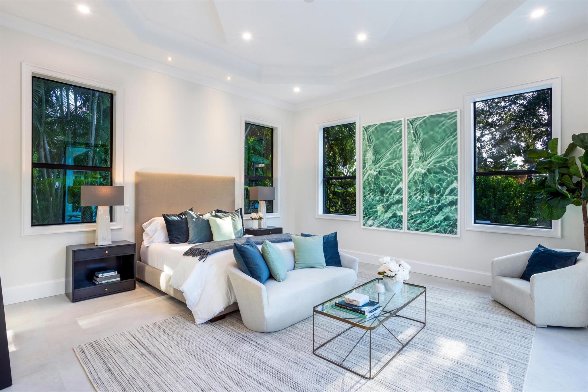 MIZNER GRANDE ESTATES - Residential