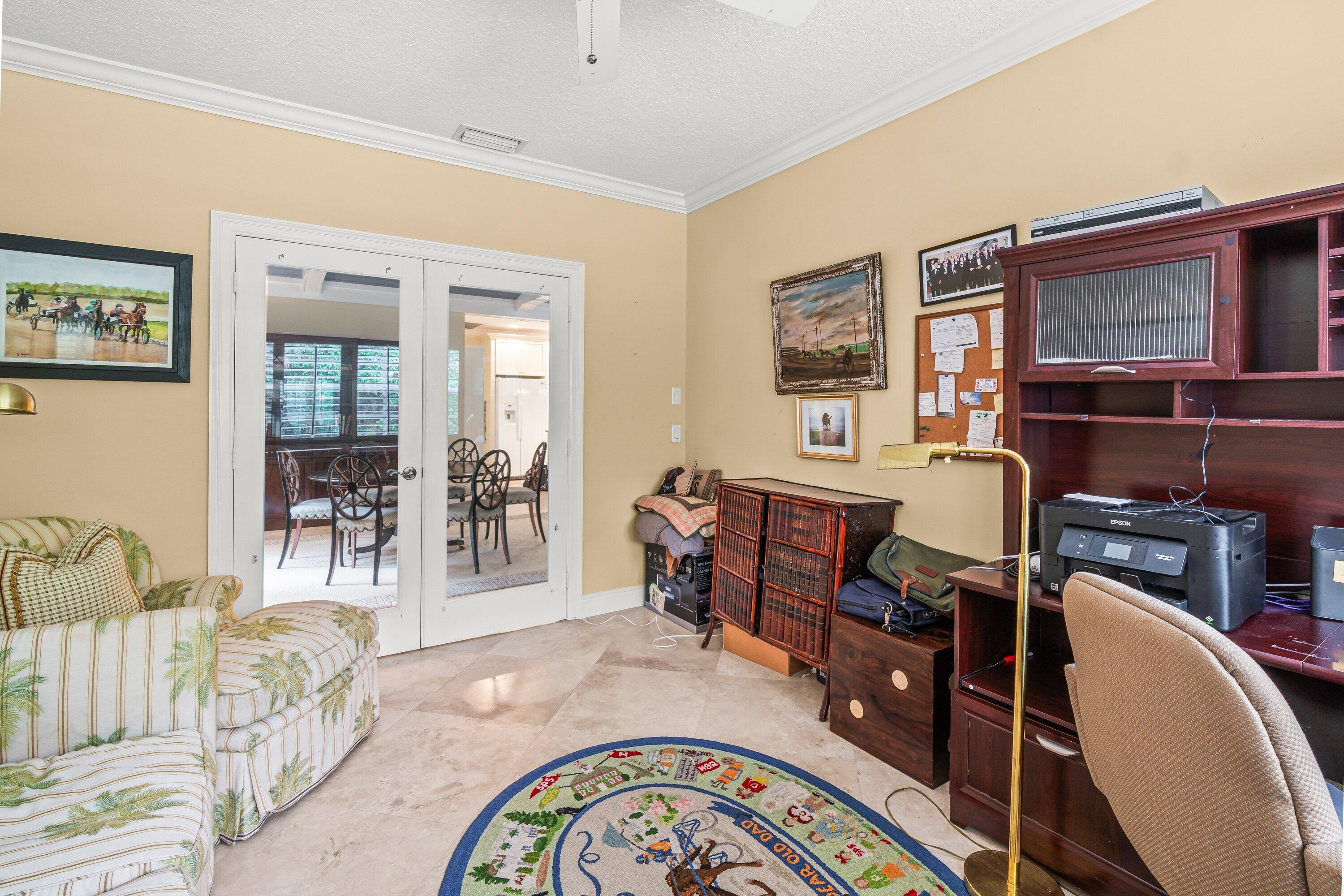 TROPICAL SHORES - Residential