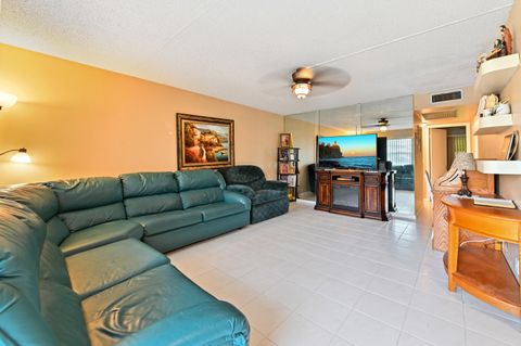 A home in Deerfield Beach