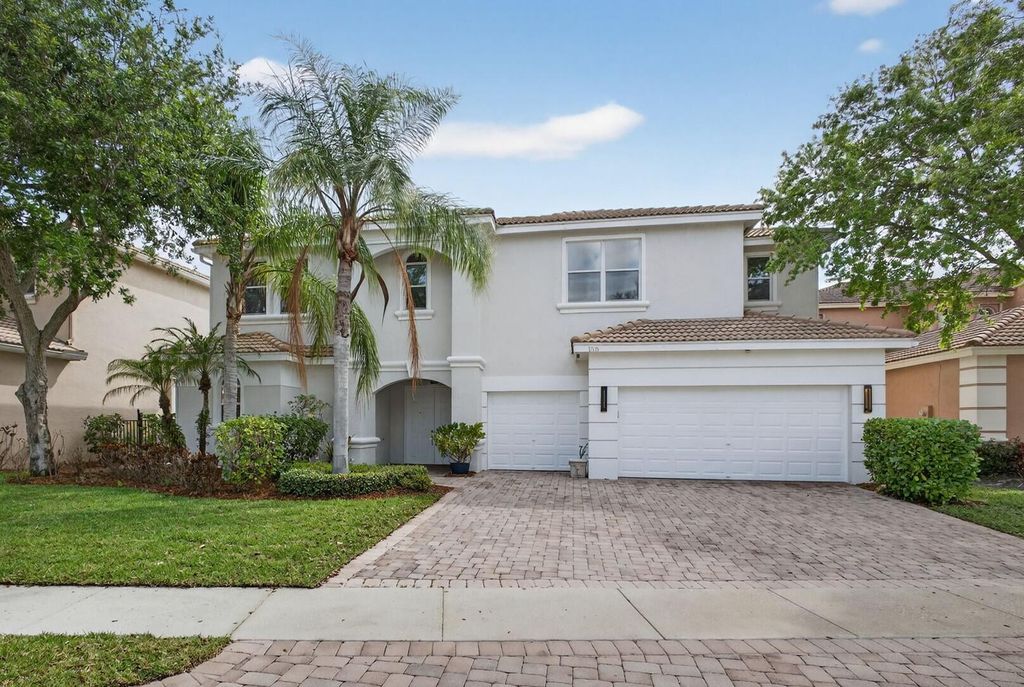 Photo of 198 Sedona Way, Palm Beach Gardens, FL 33418 (MLS # B26005720)