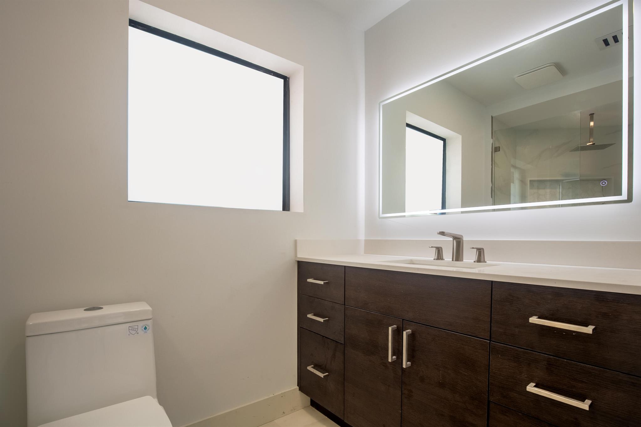 CHEVY CHASE/LAKE IDA NEIG - Residential