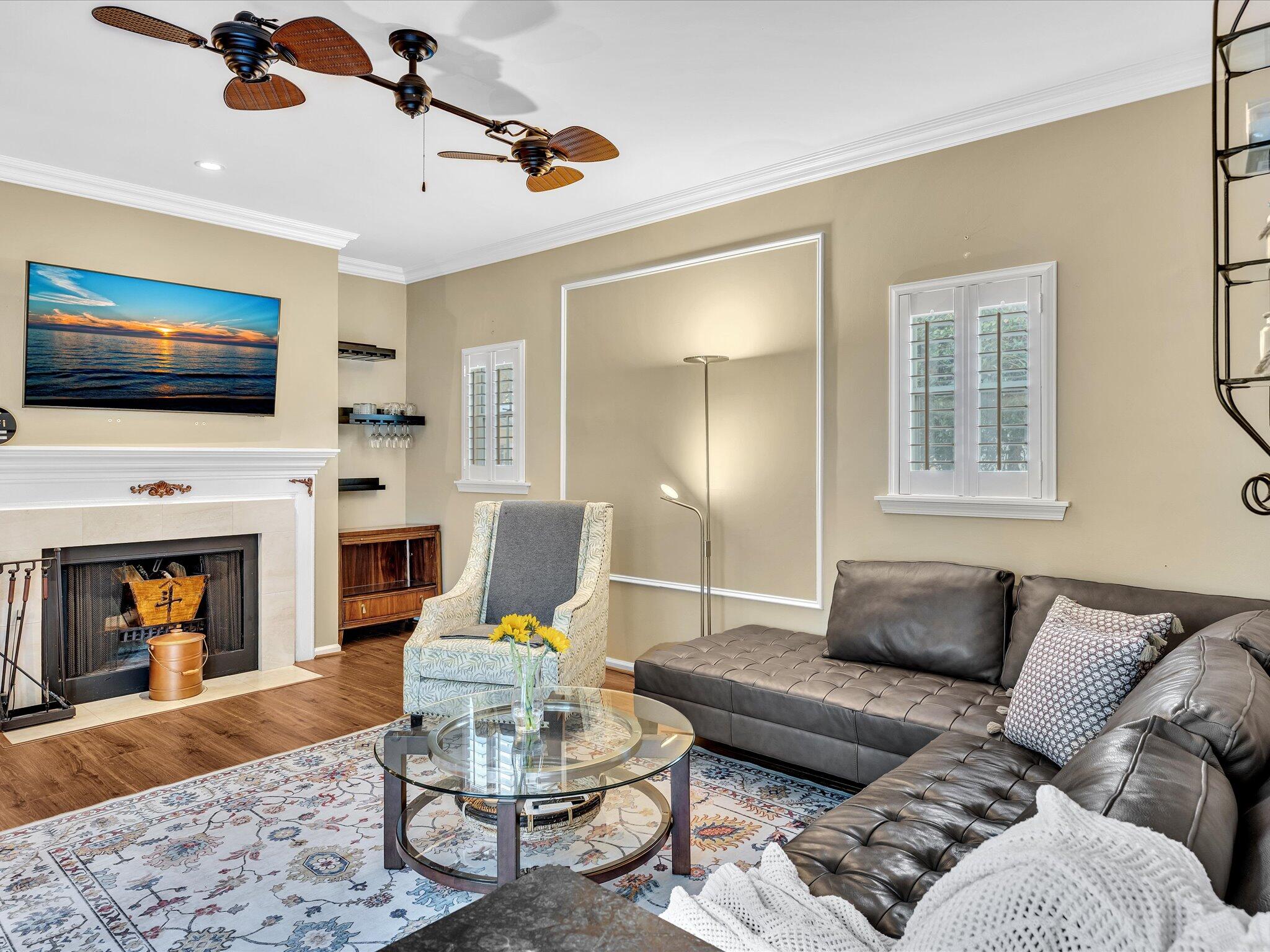 CHARLESTON PLACE - Residential Lease