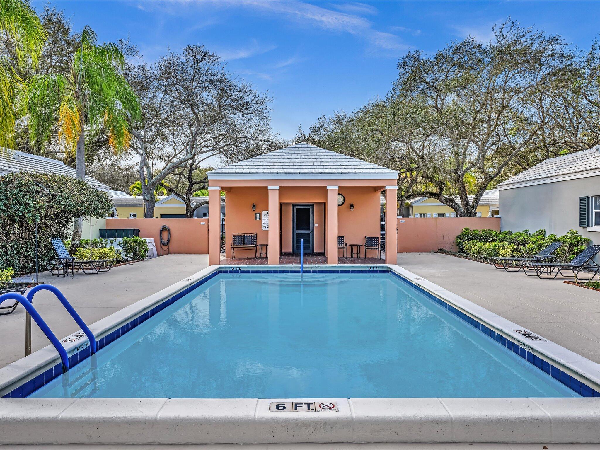 CHARLESTON PLACE - Residential Lease