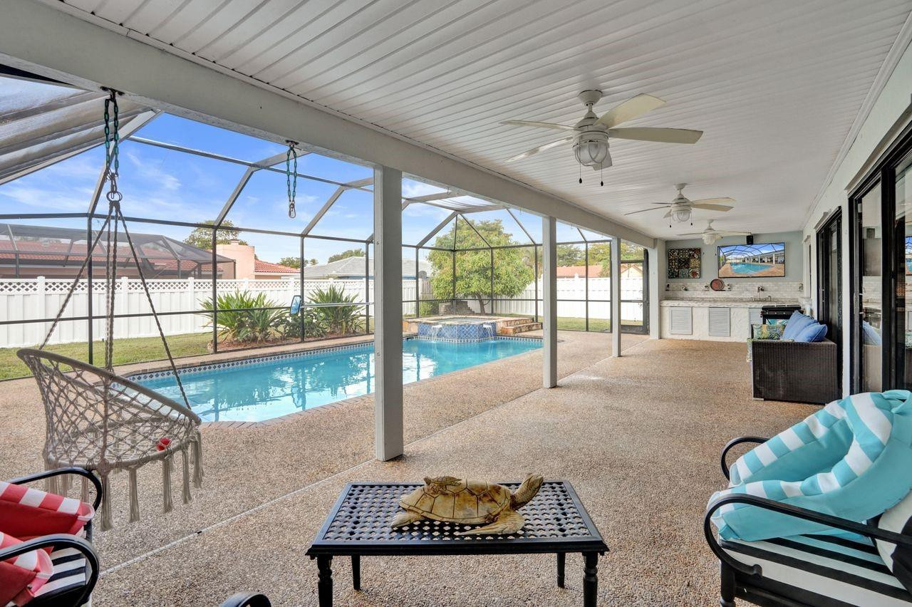 Oak Wood 80-39 B - Residential