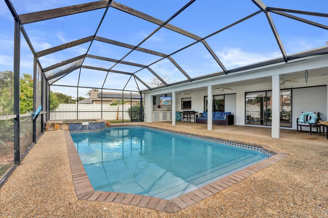 326 NW 101st Terrace