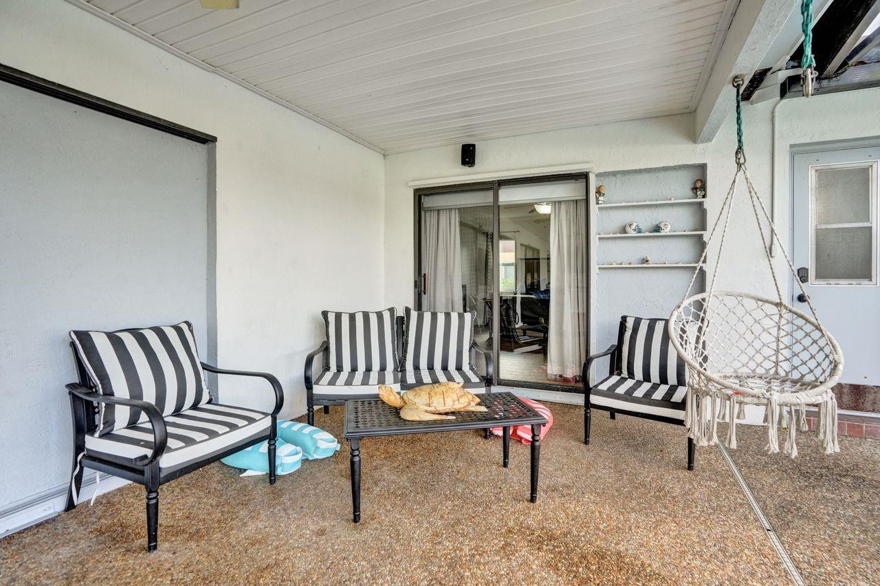 Oak Wood 80-39 B - Residential