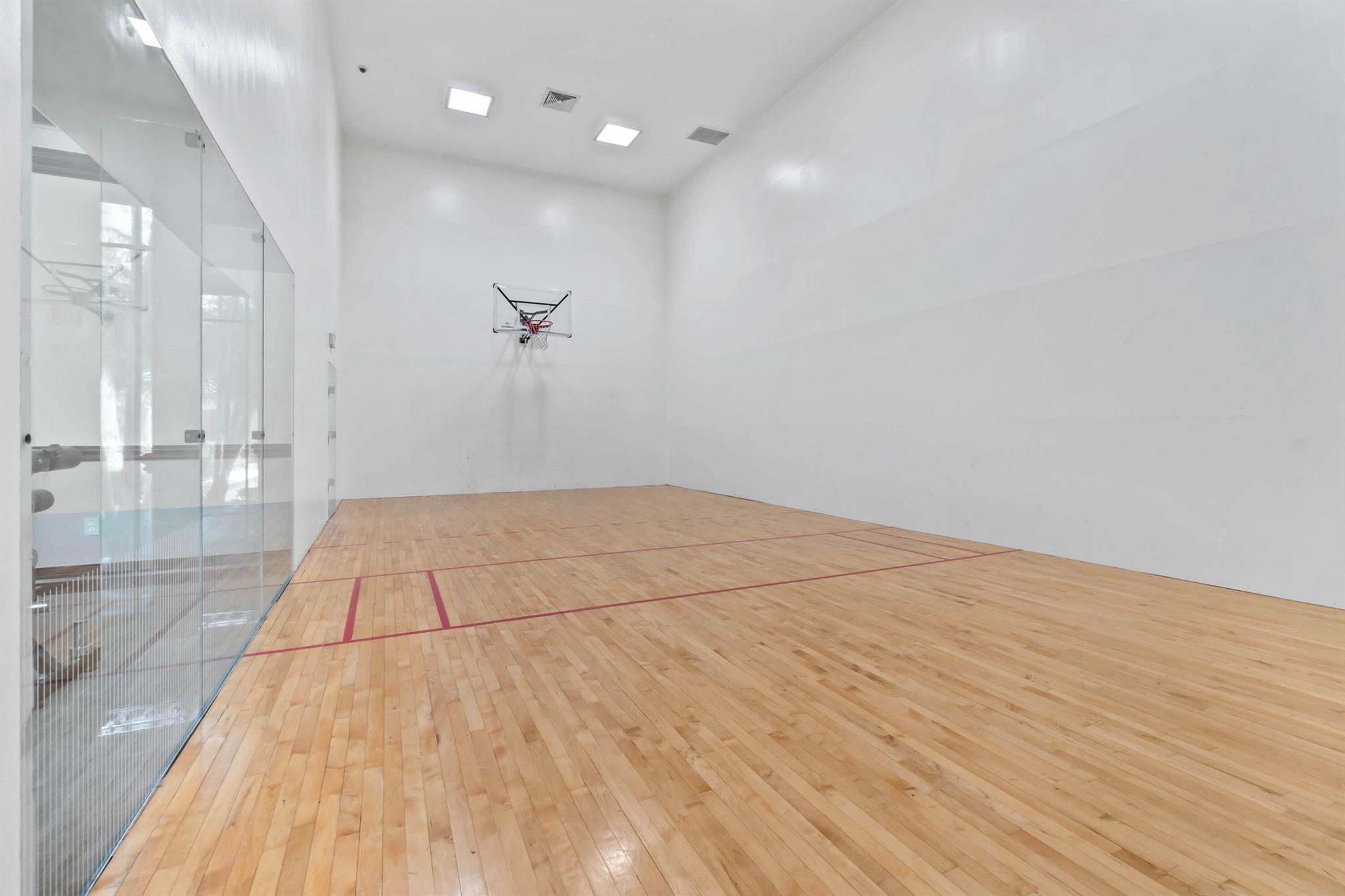 SAN MATERA THE GARDENS CO - Residential Lease