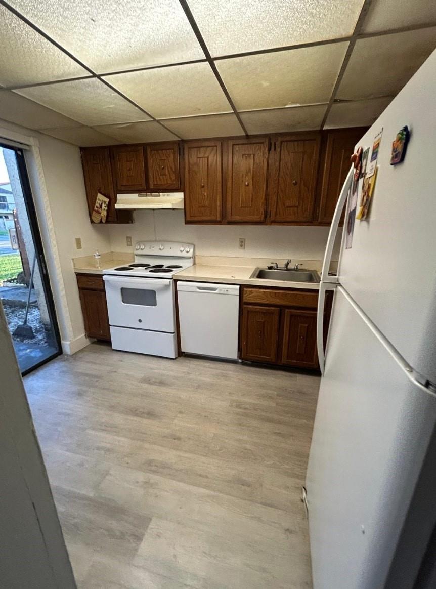 DEL RIO VILLAGE TOWNHOUSE - Residential Lease