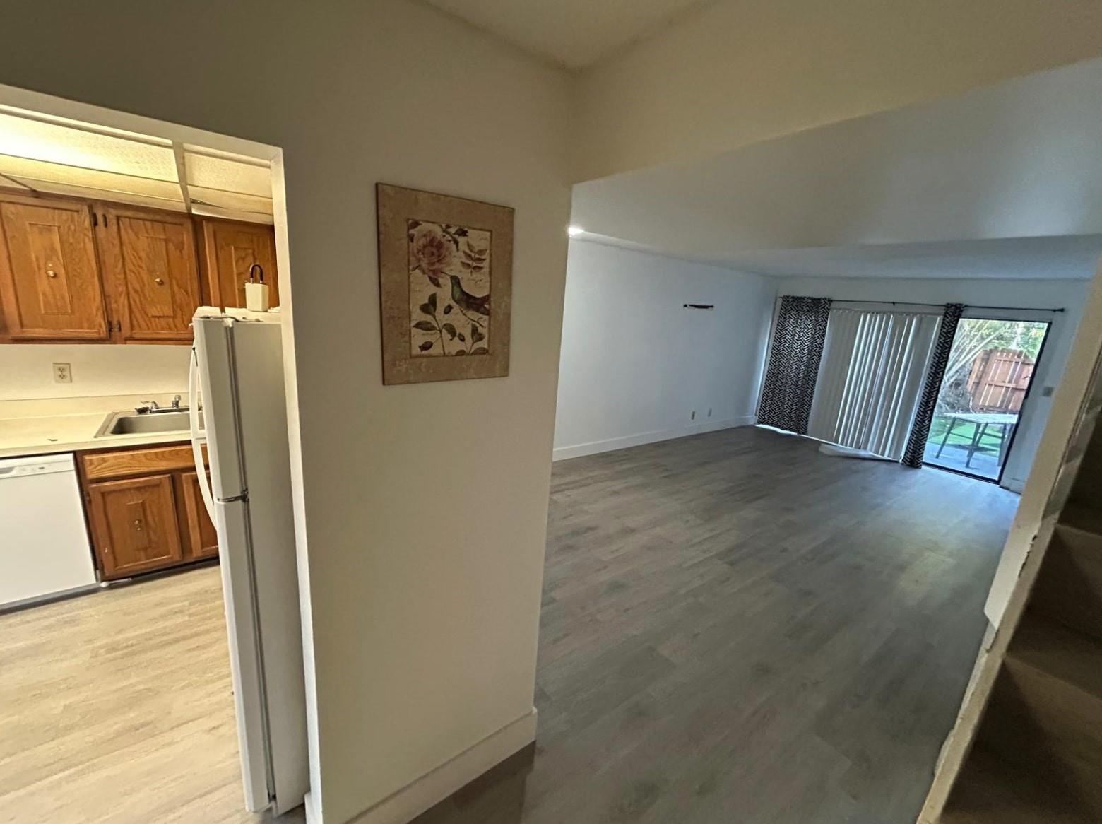 DEL RIO VILLAGE TOWNHOUSE - Residential Lease