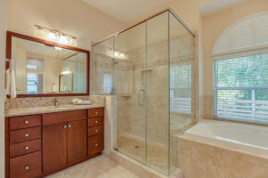 WINDSOR PARKE UNIT 02 - Residential