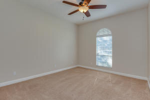 WINDSOR PARKE UNIT 02 - Residential