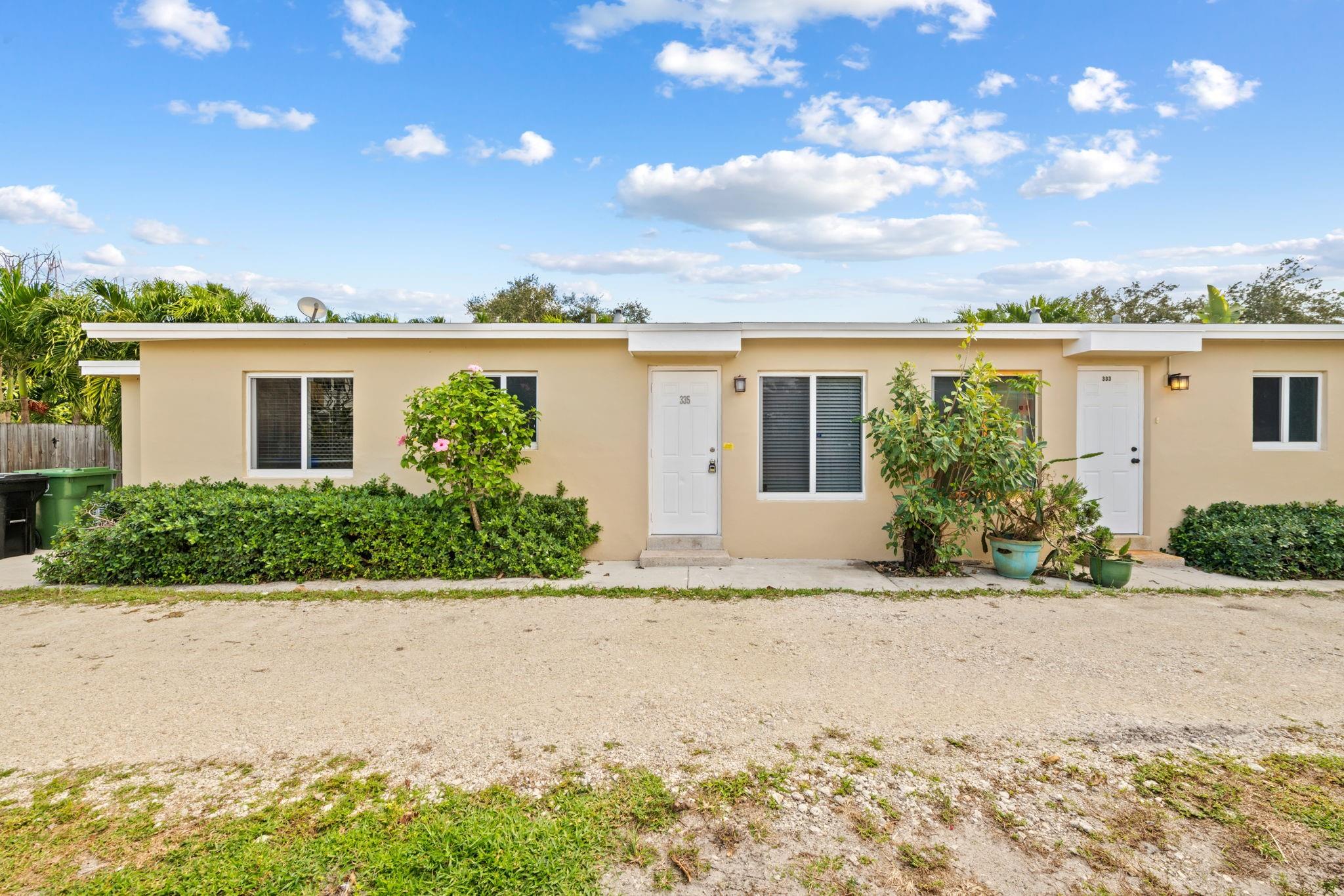 LAUDERDALE 2-9 CROISSANT PARK - Residential Lease