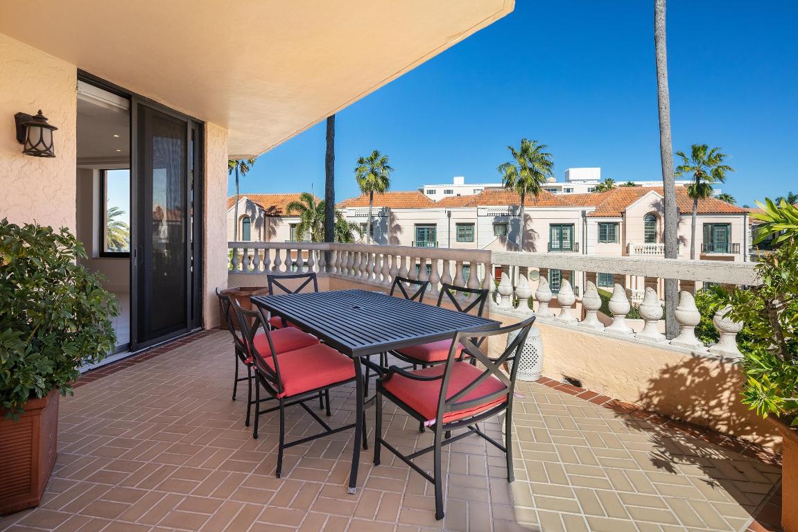 L'ERMITAGE PALM BEACH CONDO - Residential