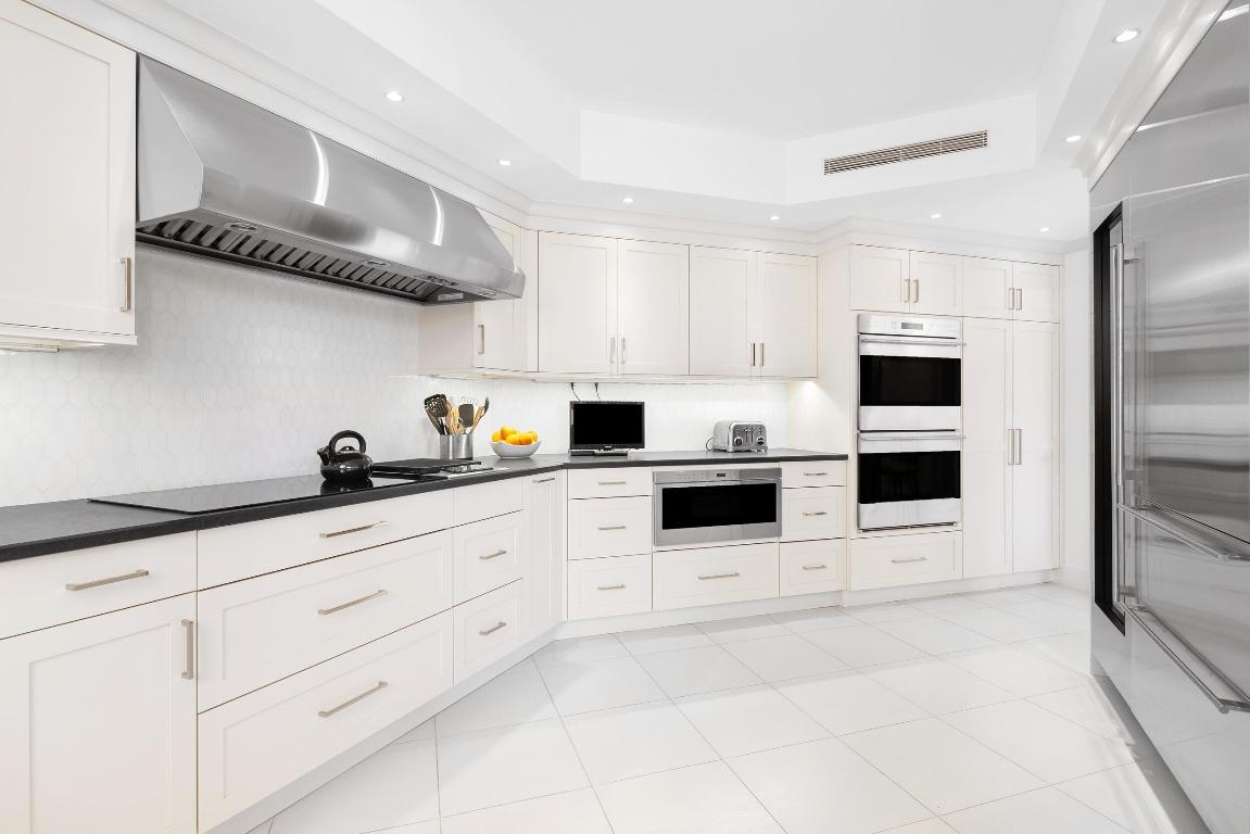 L'ERMITAGE PALM BEACH CONDO - Residential