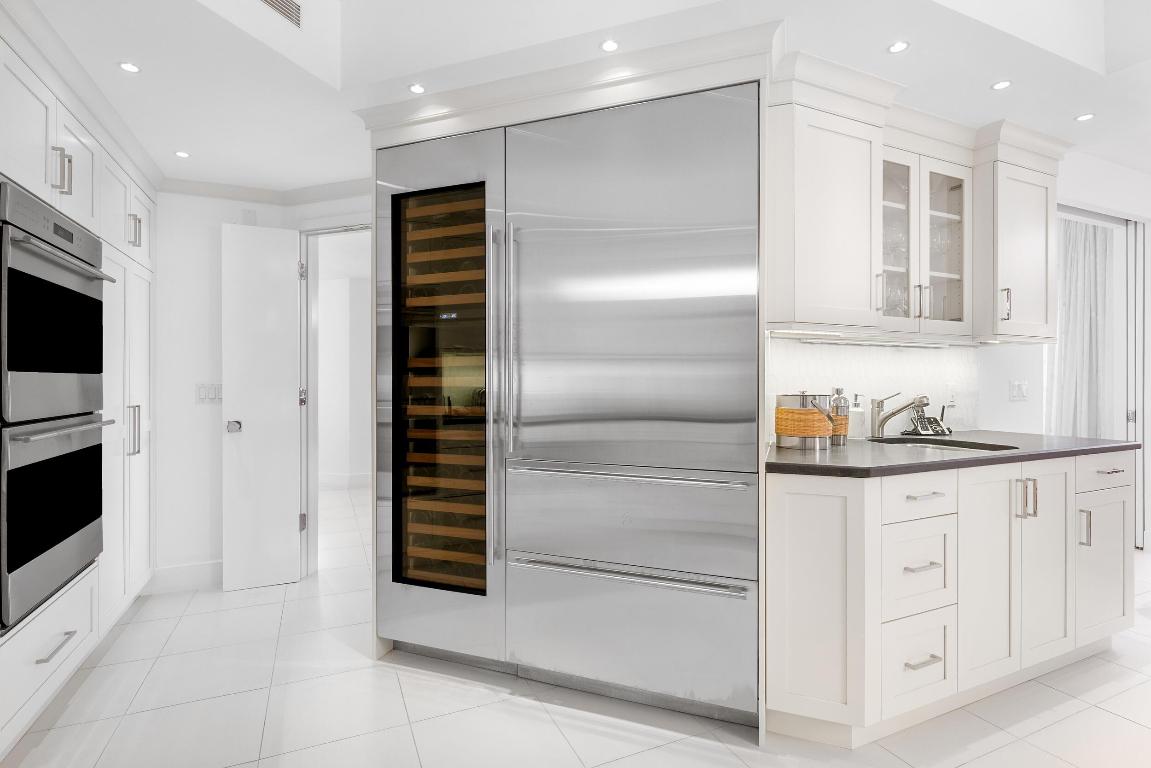 L'ERMITAGE PALM BEACH CONDO - Residential