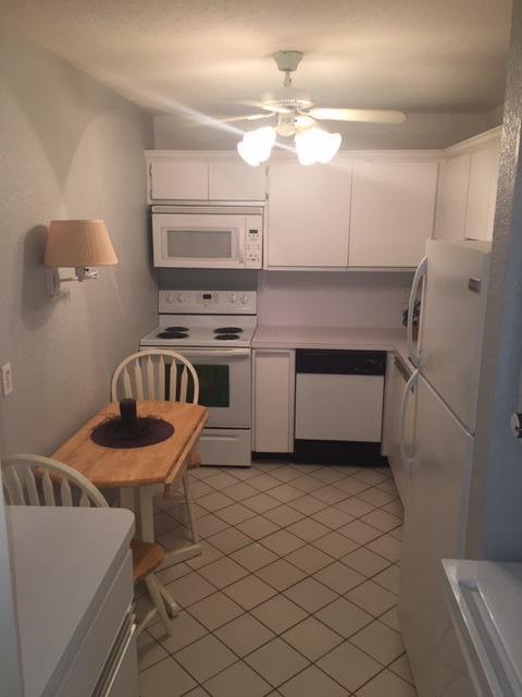 LIMETREE CONDO - Residential