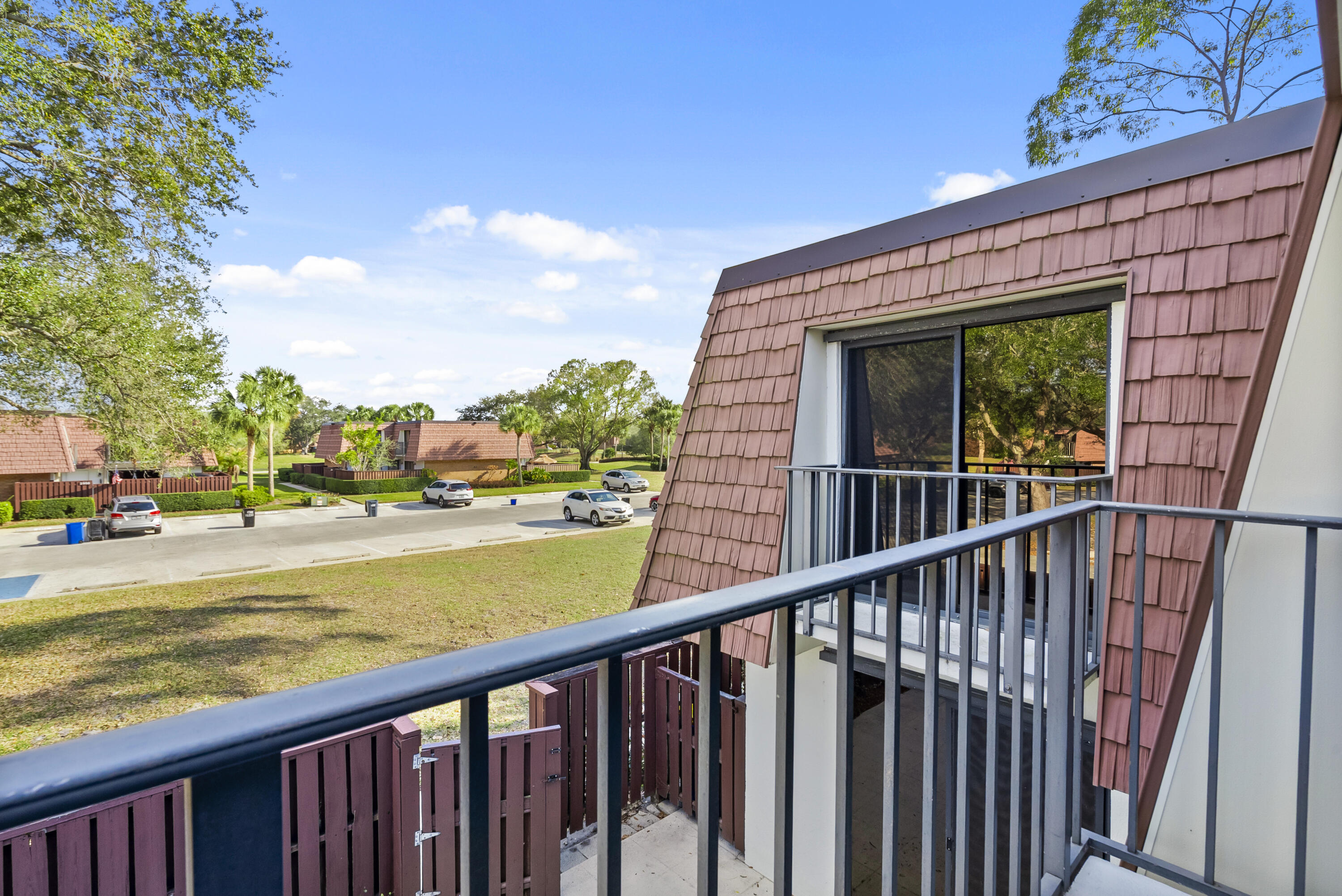 SUNSET TRACE AT MARTIN DOWNS (AKA MARTIN DOWNS PLA - Residential