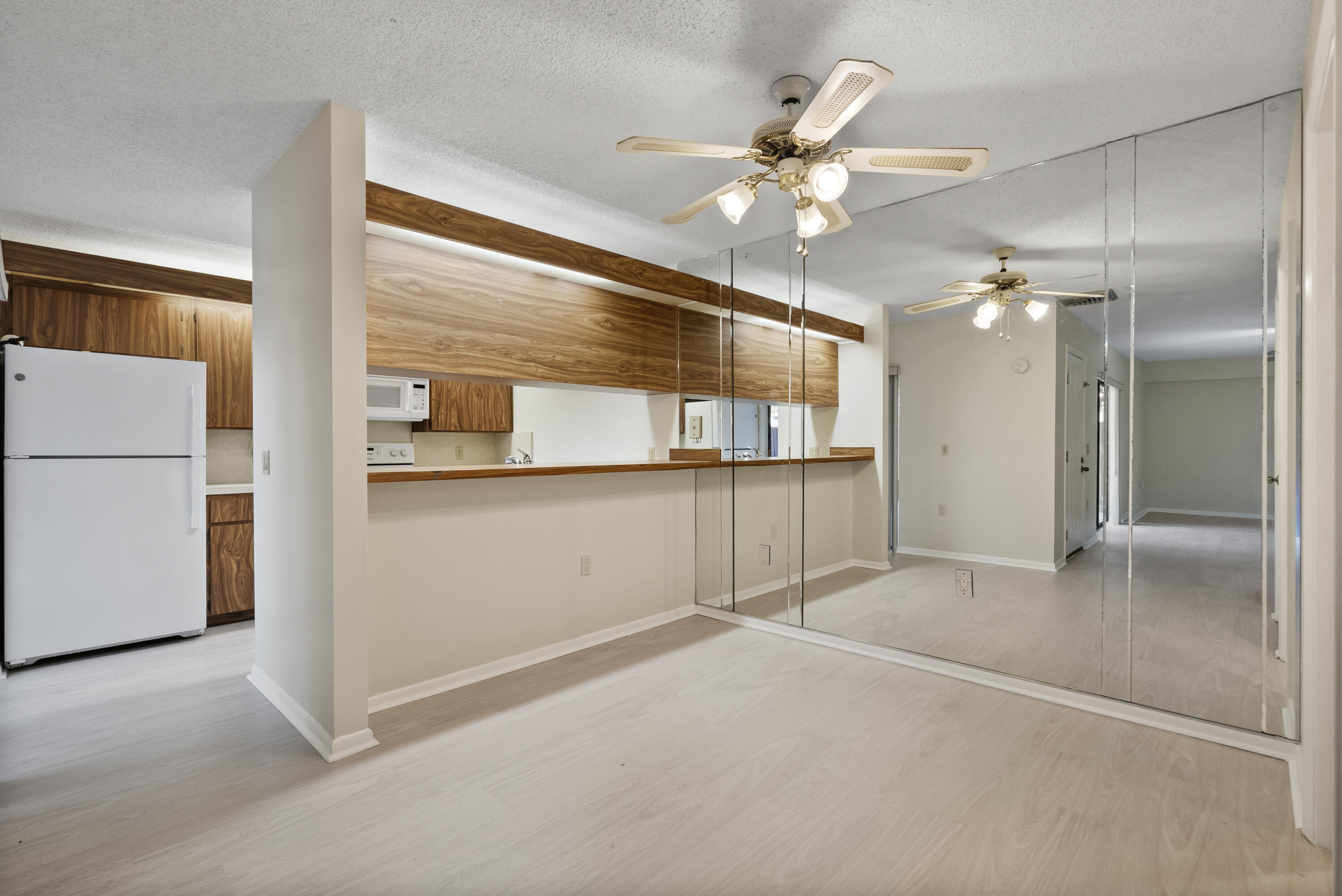 SUNSET TRACE AT MARTIN DOWNS (AKA MARTIN DOWNS PLA - Residential