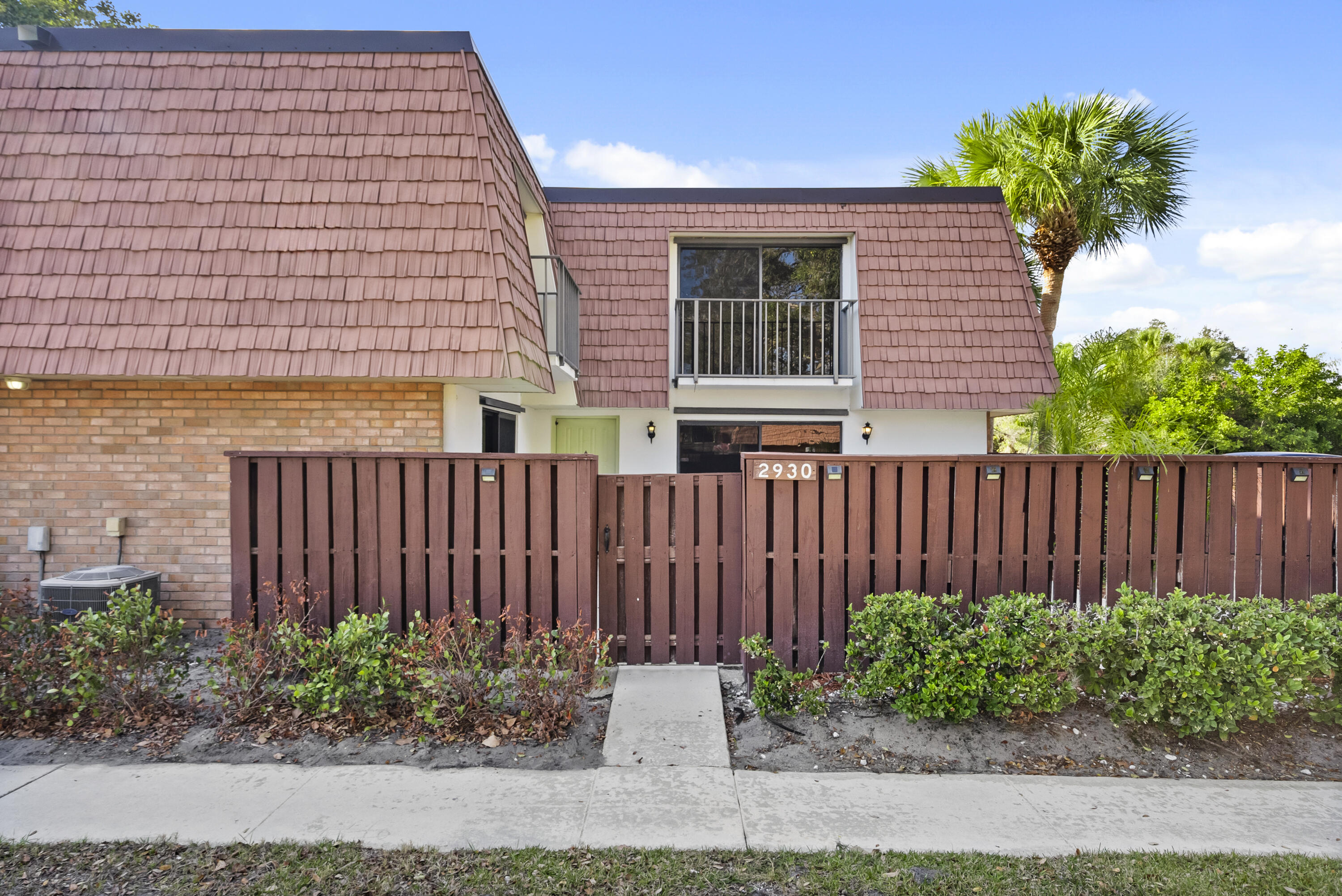 SUNSET TRACE AT MARTIN DOWNS (AKA MARTIN DOWNS PLA - Residential