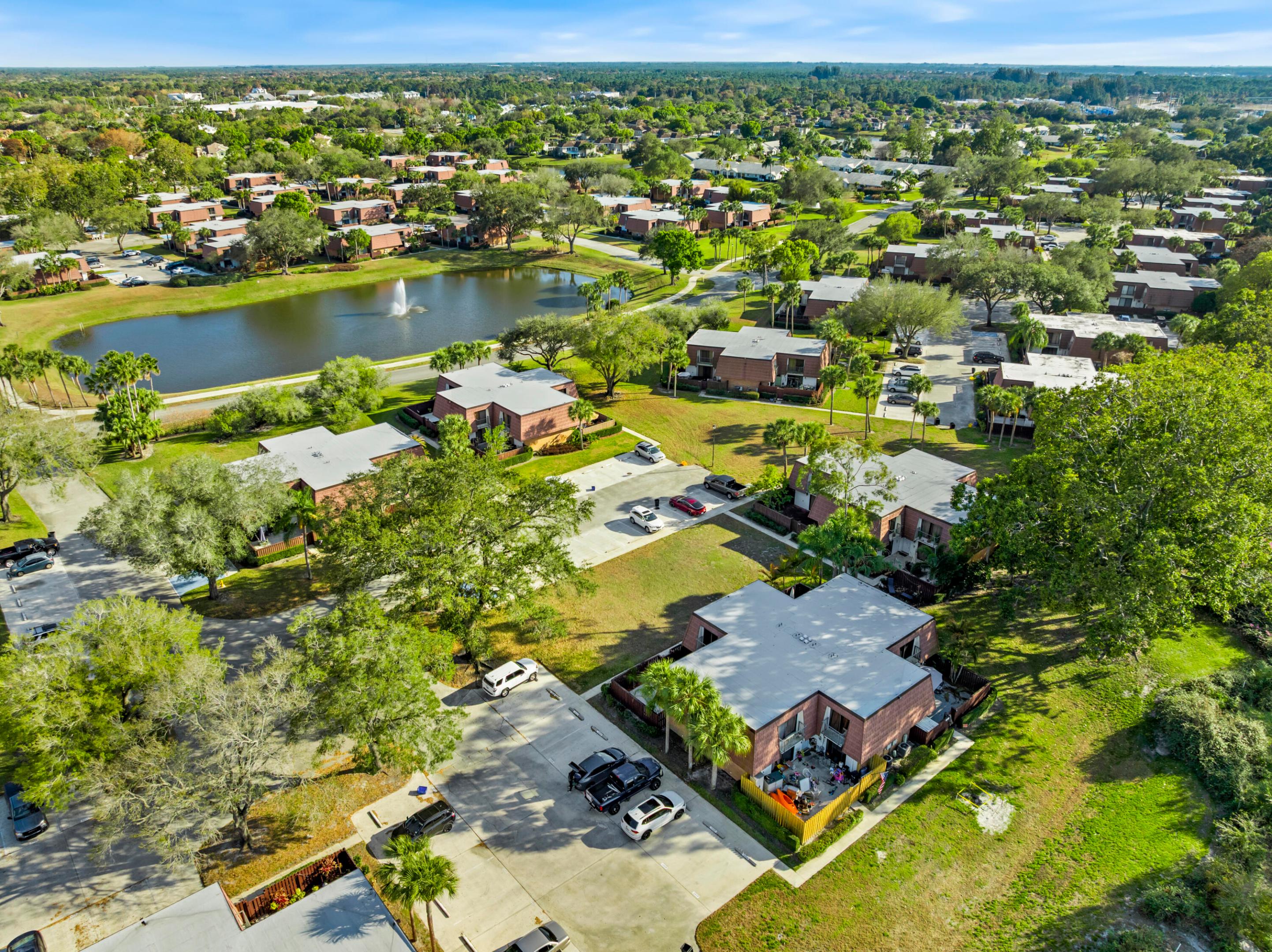 SUNSET TRACE AT MARTIN DOWNS (AKA MARTIN DOWNS PLA - Residential