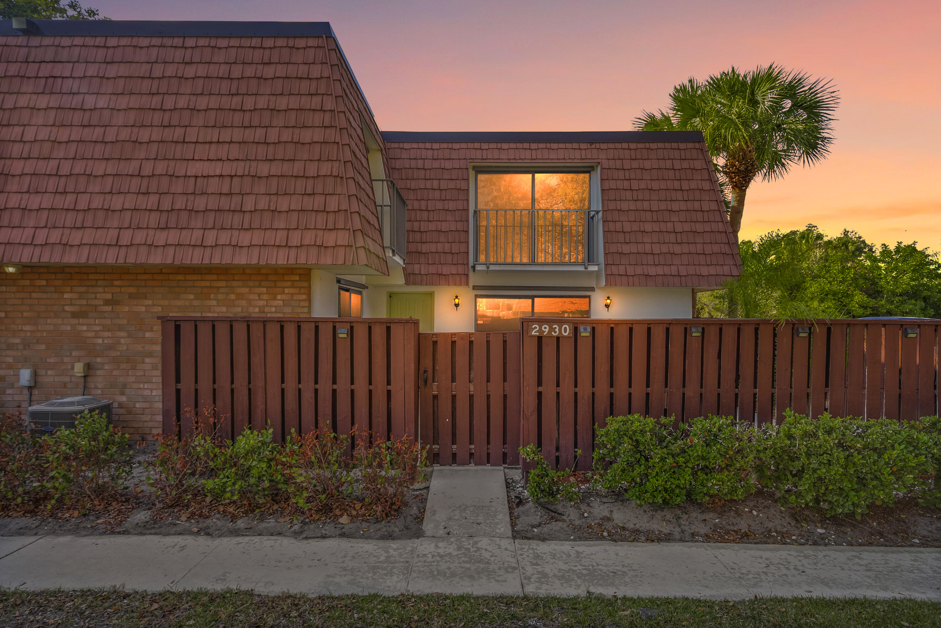 SUNSET TRACE AT MARTIN DOWNS (AKA MARTIN DOWNS PLA - Residential