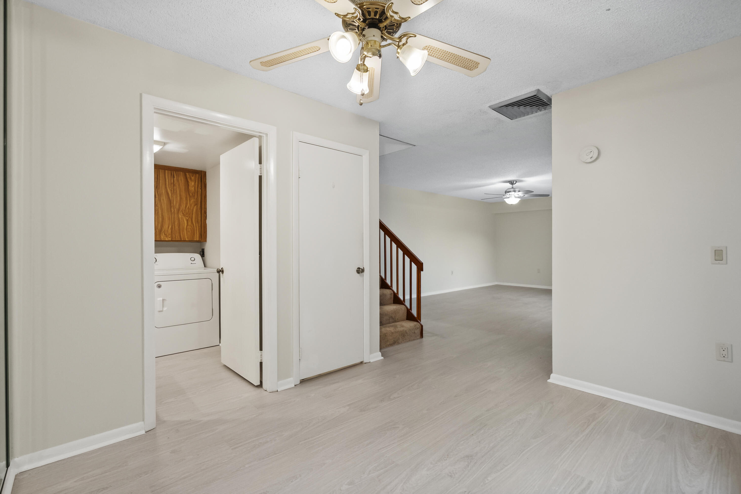 SUNSET TRACE AT MARTIN DOWNS (AKA MARTIN DOWNS PLA - Residential