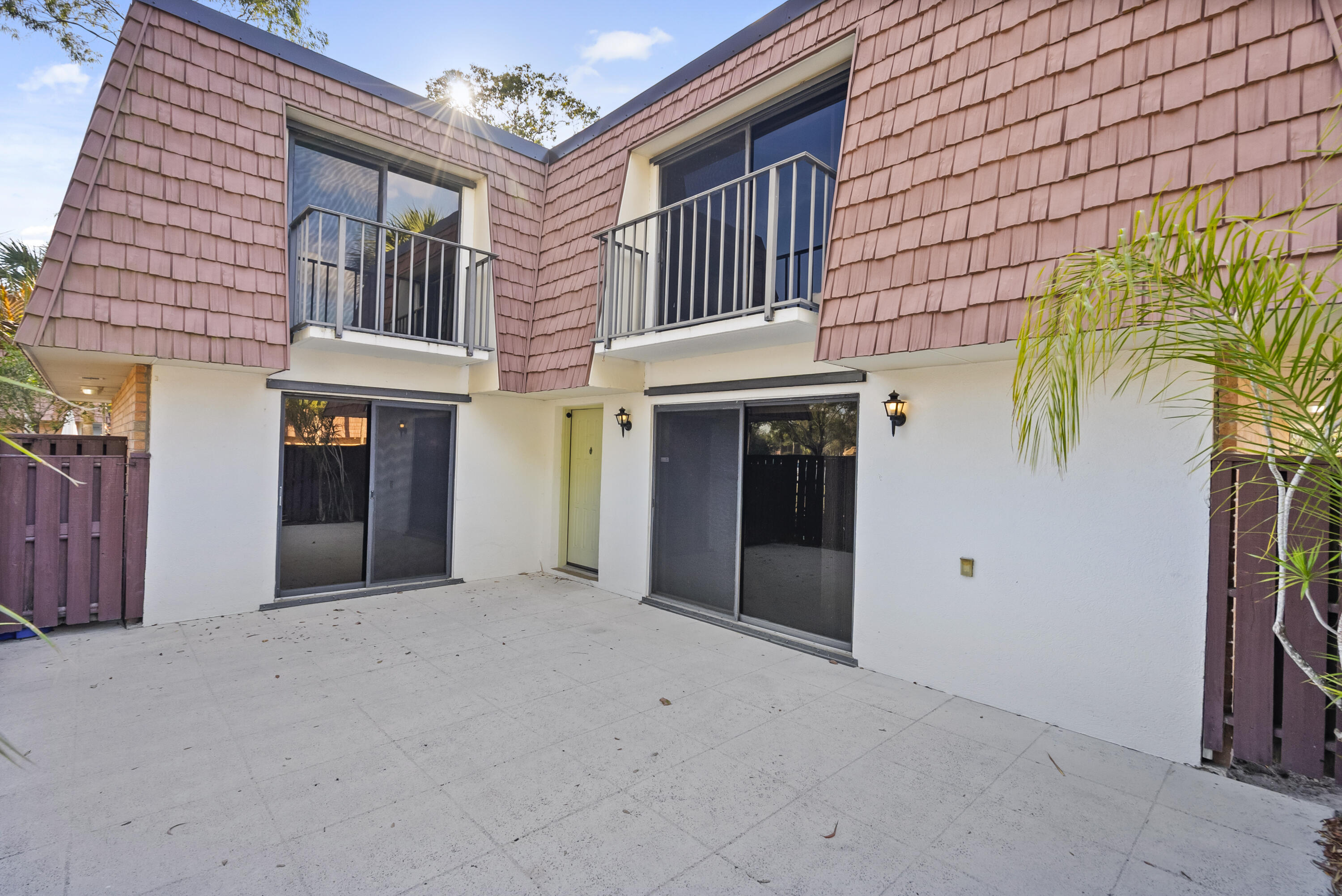 SUNSET TRACE AT MARTIN DOWNS (AKA MARTIN DOWNS PLA - Residential