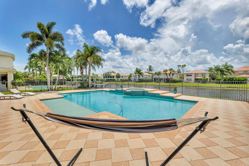 Photo of 15619 Messina Isle Court, Delray Beach, FL 33446 (MLS # R11005916)