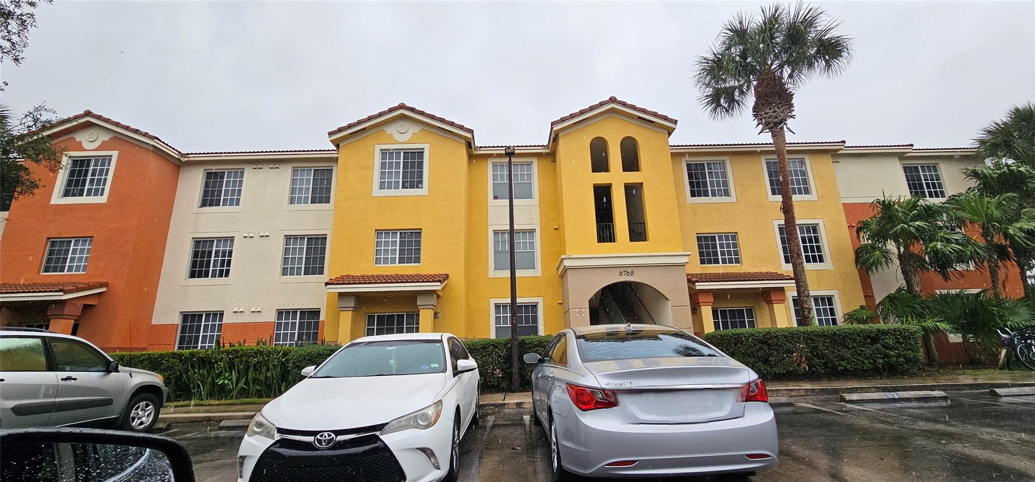 6768 Heritage Grande 204