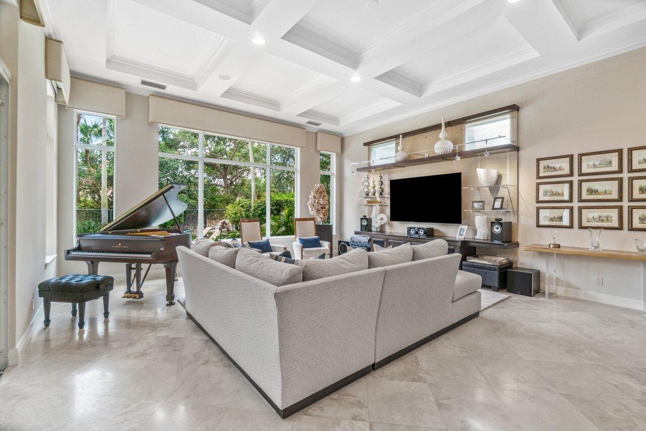 OLD PALM - Residential