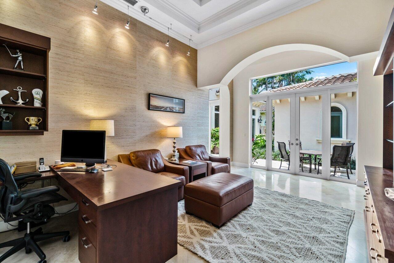 OLD PALM - Residential