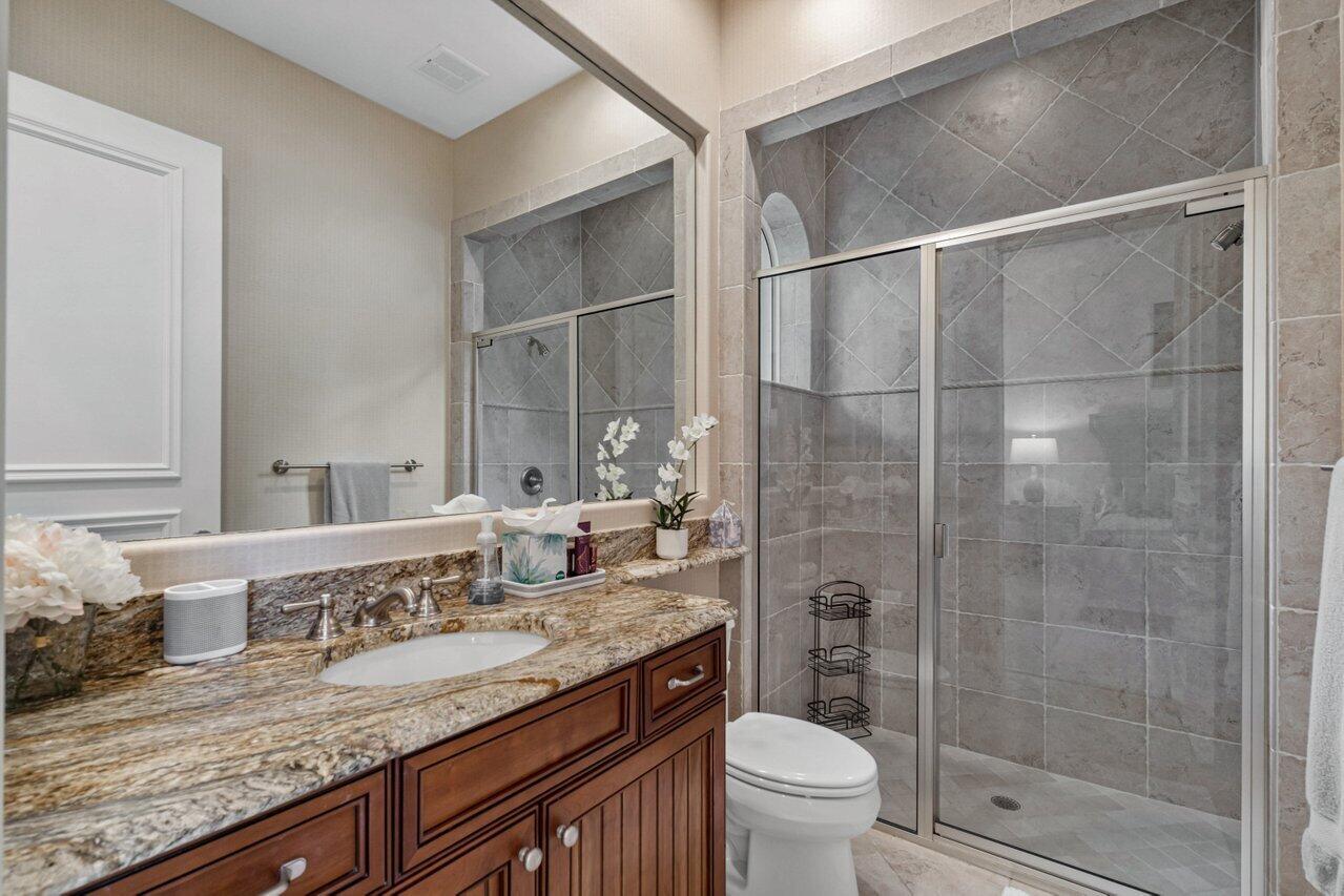 OLD PALM - Residential