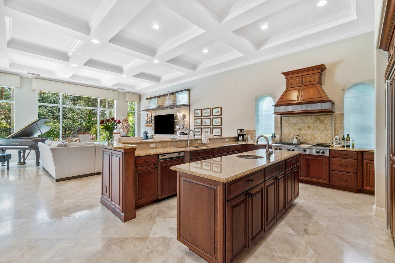 OLD PALM - Residential